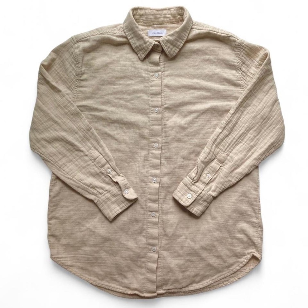 Aritzia Little Moon Sail shirt size small